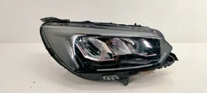 Peugeot 208 Lampa przednia 73312206
