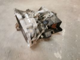 Volvo S40 Mechaninė 5 pavarų dėžė 98WT7F096AC