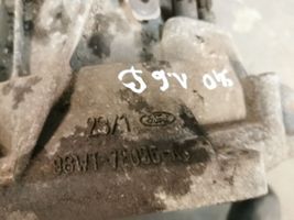 Volvo S40 Mechaninė 5 pavarų dėžė 98WT7F096AC