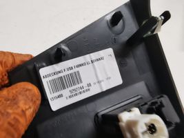 BMW X1 F48 F49 Connettore plug in USB 9292744