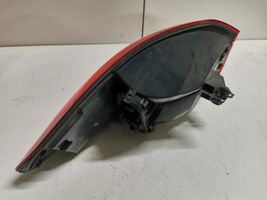 BMW X1 F48 F49 Lampy tylnej klapy bagażnika 7350718