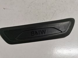 BMW X1 F48 F49 Garniture de jupe latérale arrière 7349673