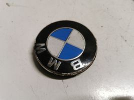 BMW 3 F30 F35 F31 Rūpnīcas varianta diska centra vāciņš (-i) 6783536