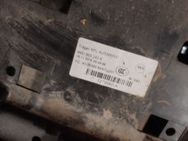 Audi Q7 4M Centrinė konsolė 4M0863243B