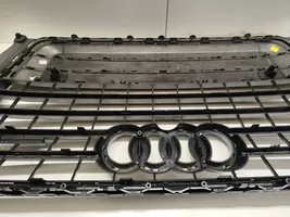 Audi Q7 4M Rejilla superior del radiador del parachoques delantero 4M0853651F