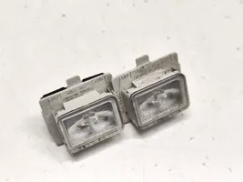 Mercedes-Benz S W222 Lampa oświetlenia tylnej tablicy rejestracyjnej A0999067000