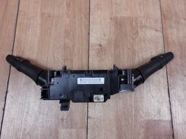 Mitsubishi Outlander Leva/interruttore dell’indicatore di direzione e tergicristallo 8617A5168600A739