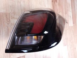 Opel Crossland X Lampa tylna 