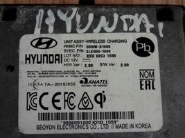 Hyundai Santa Fe Module de charge sans fil 95560S1000