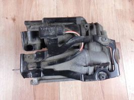 Mercedes-Benz E W213 Ilmajousituksen kompressoripumppu 4430200191