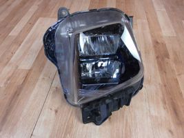 Hyundai Tucson IV NX4 Lampa przednia 92102N7100