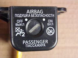 Mitsubishi ASX Interruttore airbag passeggero on/off 8610A143