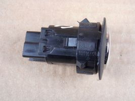 Ford Focus Bouton poussoir de démarrage du moteur 8A6111584ADW