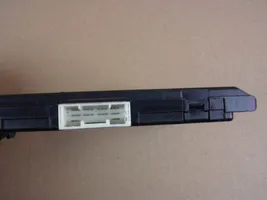 Toyota Prius (XW50) Module confort 8922147570