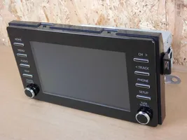 Toyota Yaris XP210 Panel / Radioodtwarzacz CD/DVD/GPS 86140K0070