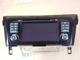 Nissan X-Trail T32 Navigation unit CD/DVD player 7513750268