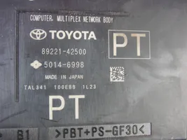 Toyota RAV 4 (XA50) Module confort 8922142500