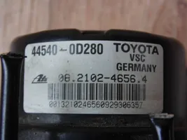 Toyota Yaris ABS-pumppu 445400D280