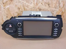 Toyota Yaris Panel / Radioodtwarzacz CD/DVD/GPS 861400D320