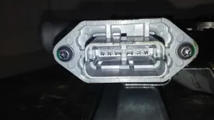 Renault Captur Manualny podnośnik szyby drzwi przednich 