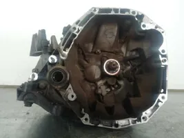 Nissan Kubistar Mechaninė 5 pavarų dėžė JR5126