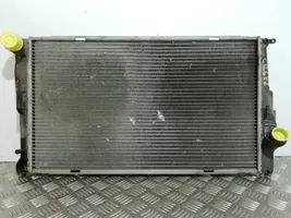 BMW 3 E90 E91 Dzesēšanas šķidruma radiators 778890307