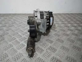 Hyundai i30 Generatore/alternatore 373002U200