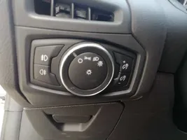 Ford Focus Interrupteur d'éclairage de la cabine dans le panneau 10103851