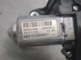 Opel Astra J Takalasinpyyhkimen moottori 13395013