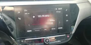 Opel Corsa F Hi-Fi-äänentoistojärjestelmä 39185456