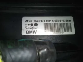 BMW 5 G30 G31 Ohjaustehostimen pumppu 7693974101