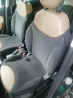 Fiat 500X Sedile anteriore del conducente 