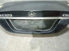 Mercedes-Benz CLS AMG C219 Grilles/couvercle de haut-parleur arrière 