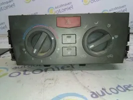 Lancia Ypsilon Steuergerät der Klimaanlage 69667301