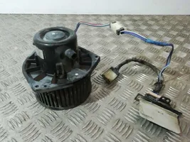 Nissan Vanette Pečiuko ventiliatorius/ putikas 0130111154