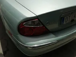 Jaguar S-Type Feux arrière / postérieurs XR845506