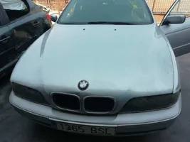 BMW 5 E39 Couvercle, capot moteur 