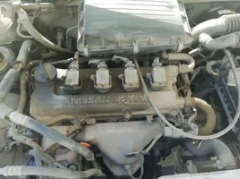 Nissan Micra C+C Moottori CG10