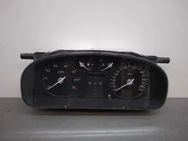 Renault Laguna II Spidometrs (instrumentu panelī) 8200218861