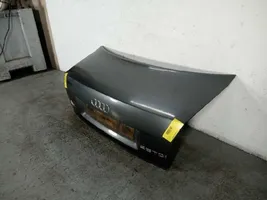 Audi A4 Allroad Grilles/couvercle de haut-parleur arrière 8E5827023D