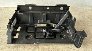 Lancia Thema Boîte de batterie 05112061AK