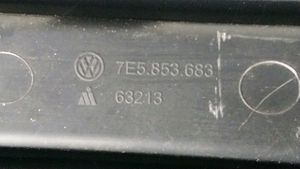 Volkswagen Multivan T6 Grotelės apatinės (trijų dalių) 7E5853683