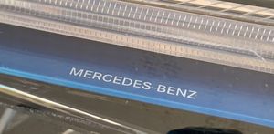 Mercedes-Benz EQA Priekinis žibintas A2439060100