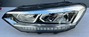 Volkswagen Touran III Lampa przednia 5TB941035B