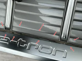 Audi e-tron Front grill 4K5863651