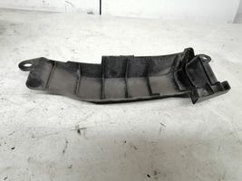 Mazda CX-7 Garniture de radiateur EH64561Y1