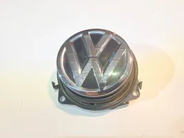 Volkswagen Golf VII Uchwyt / Rączka zewnętrzna otwierania klapy tylnej / bagażnika 5G6827469F