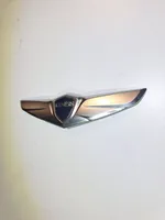 Hyundai Genesis Mostrina con logo/emblema della casa automobilistica 