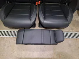 Mercedes-Benz E W213 Seat set A970