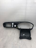 Volvo V40 Panelės apdailos skydas (centrinis) 31393109